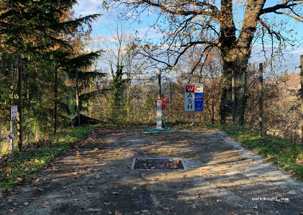 (06014) Montone - 25 Viale Aldo Bologni — foto
