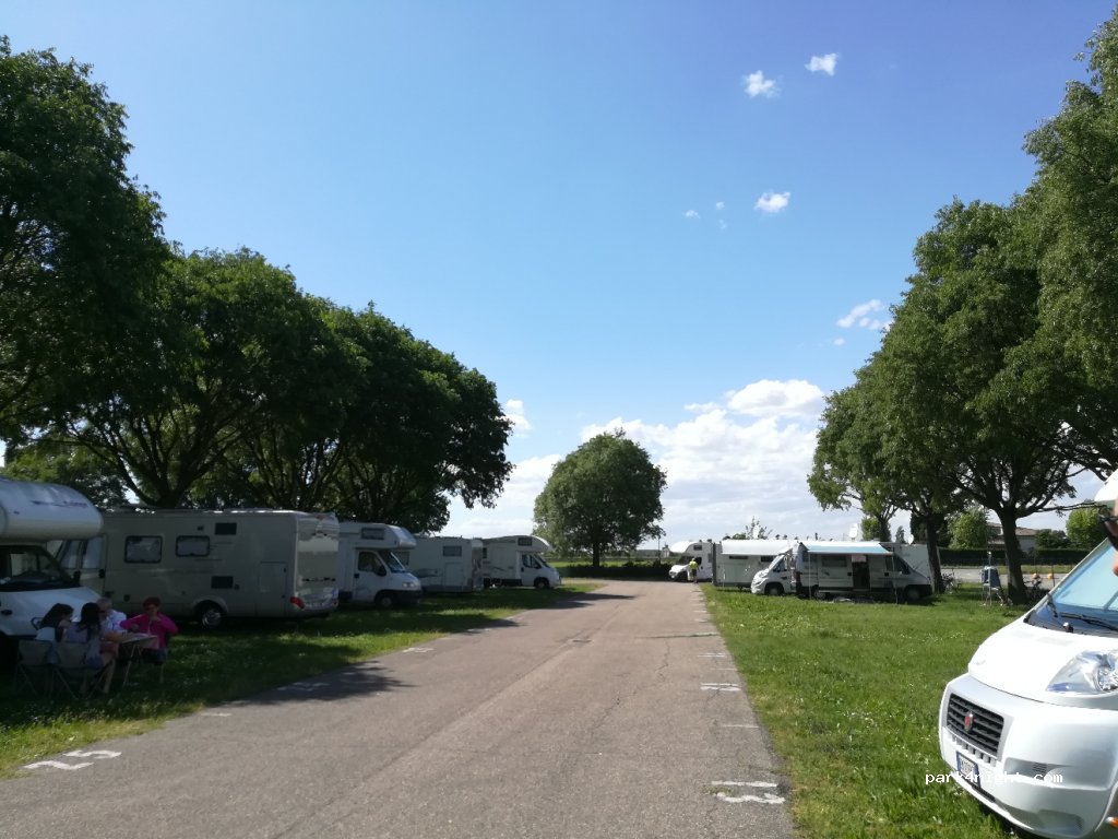 Area sosta camper Grazie di Curtatone — foto 2