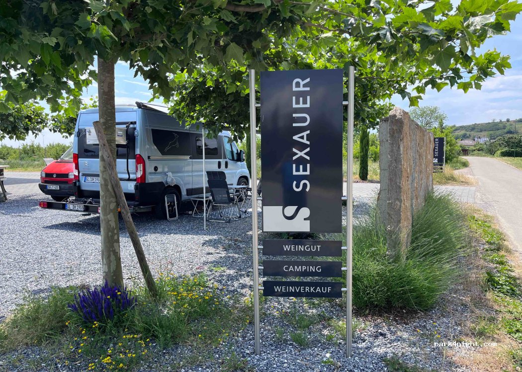 Weingut und Hausbrennerei Sexauer — foto 4