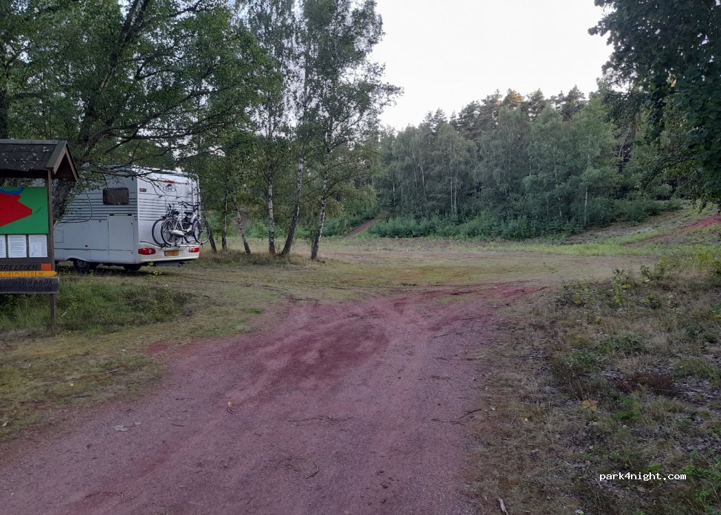 (388 96)  - 12 Lomgränd — foto 2
