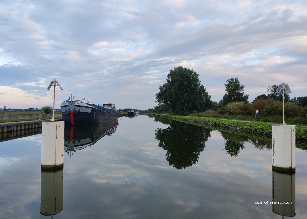 (2800) Mechelen - 5-23 Zennegat — foto 2