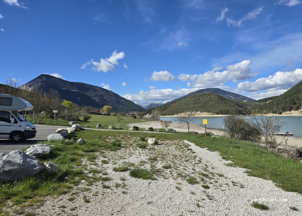 (04170) Saint-André-les-Alpes - N202 — foto 3