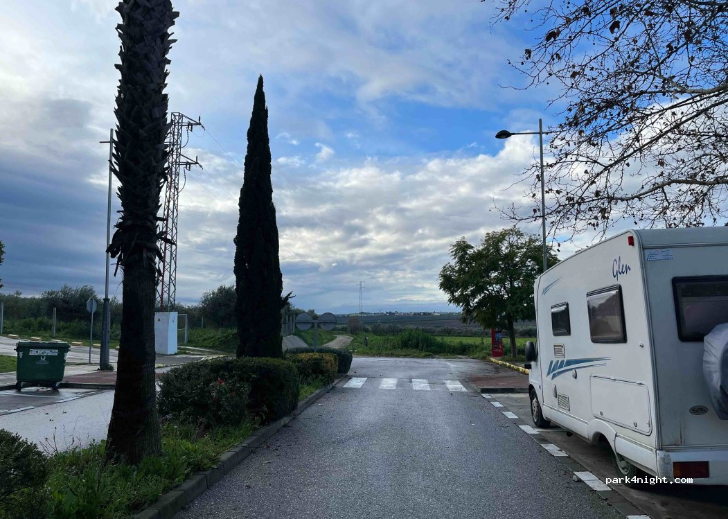 (41909) Salteras - 17 Camino Piedras — foto 2