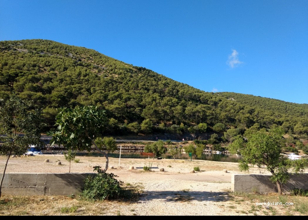 Camp Andrija Svirčić — foto