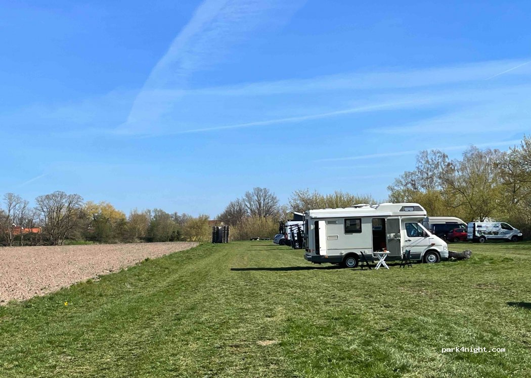 (16766) Kremmen - 1 Groß-Ziethener Weg — foto 3