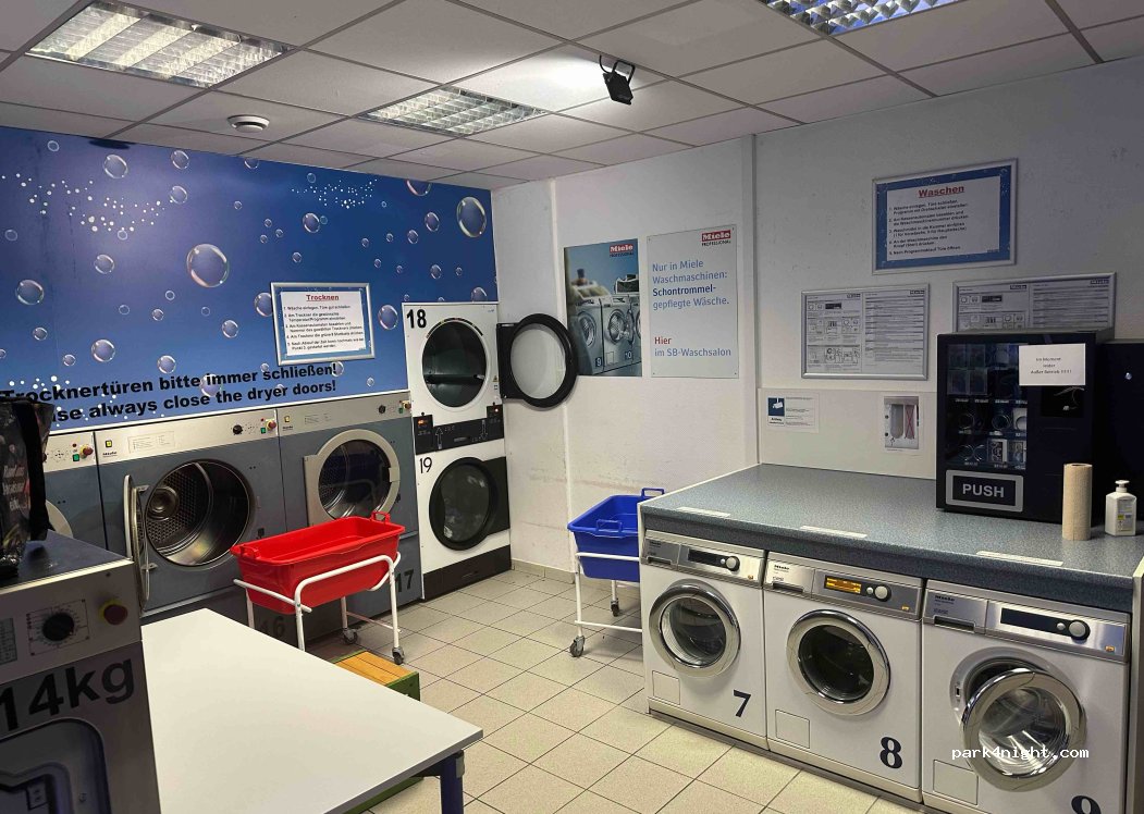 (97074) Würzburg - 25 Salvatorstraße — foto 5