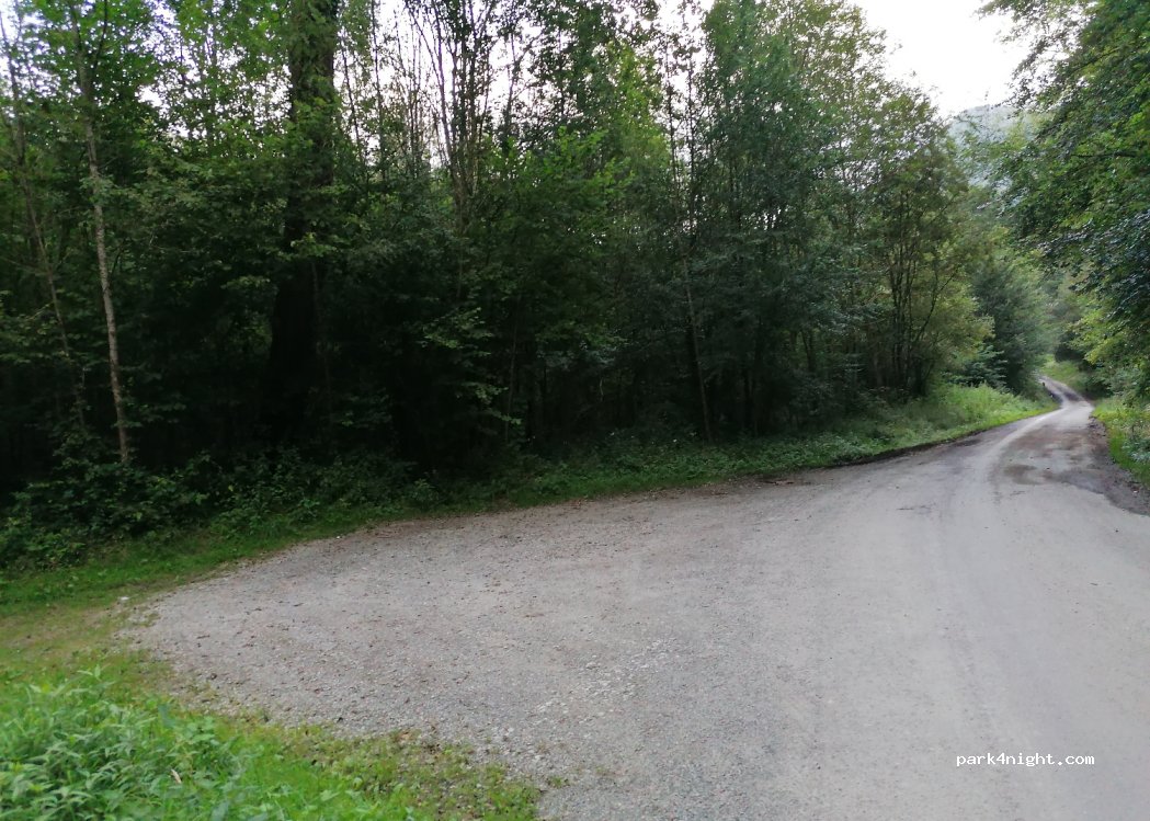 (65100) Lourdes - Unnamed Road — foto