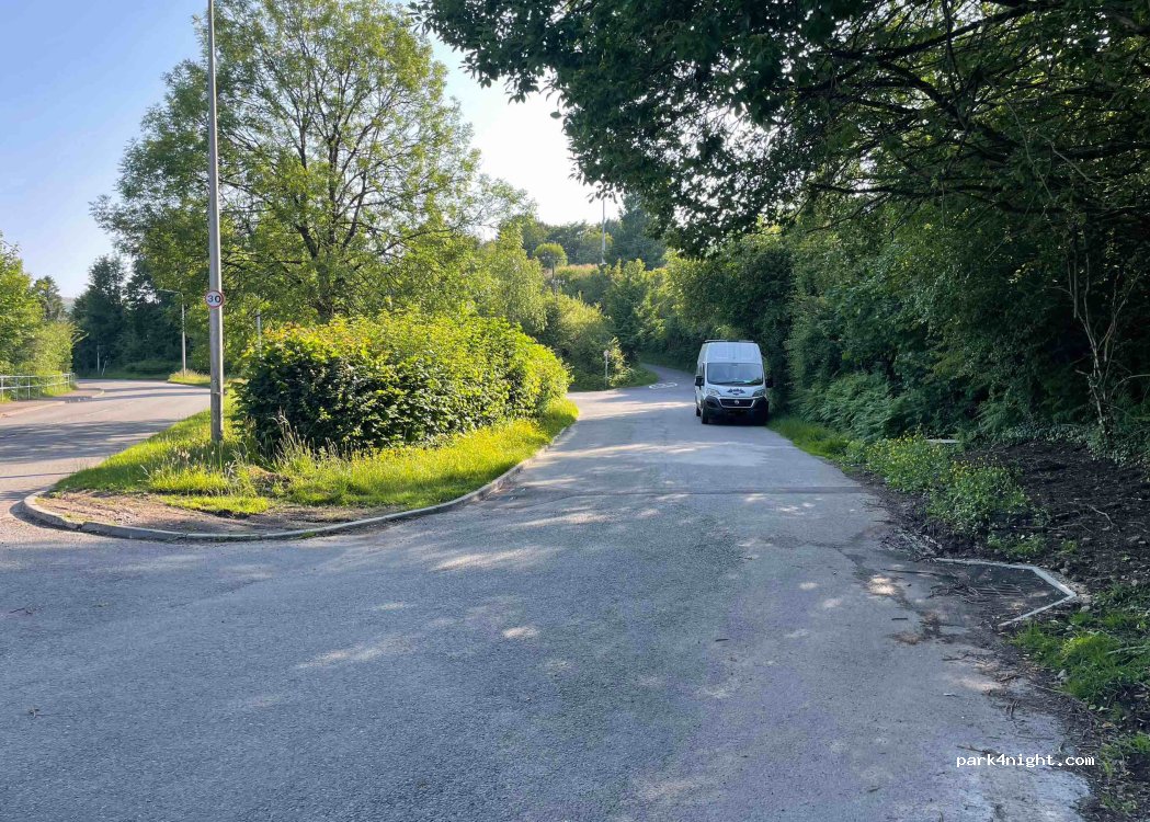 (CF48 2HH) Wales - Lon Maes Du — foto 5
