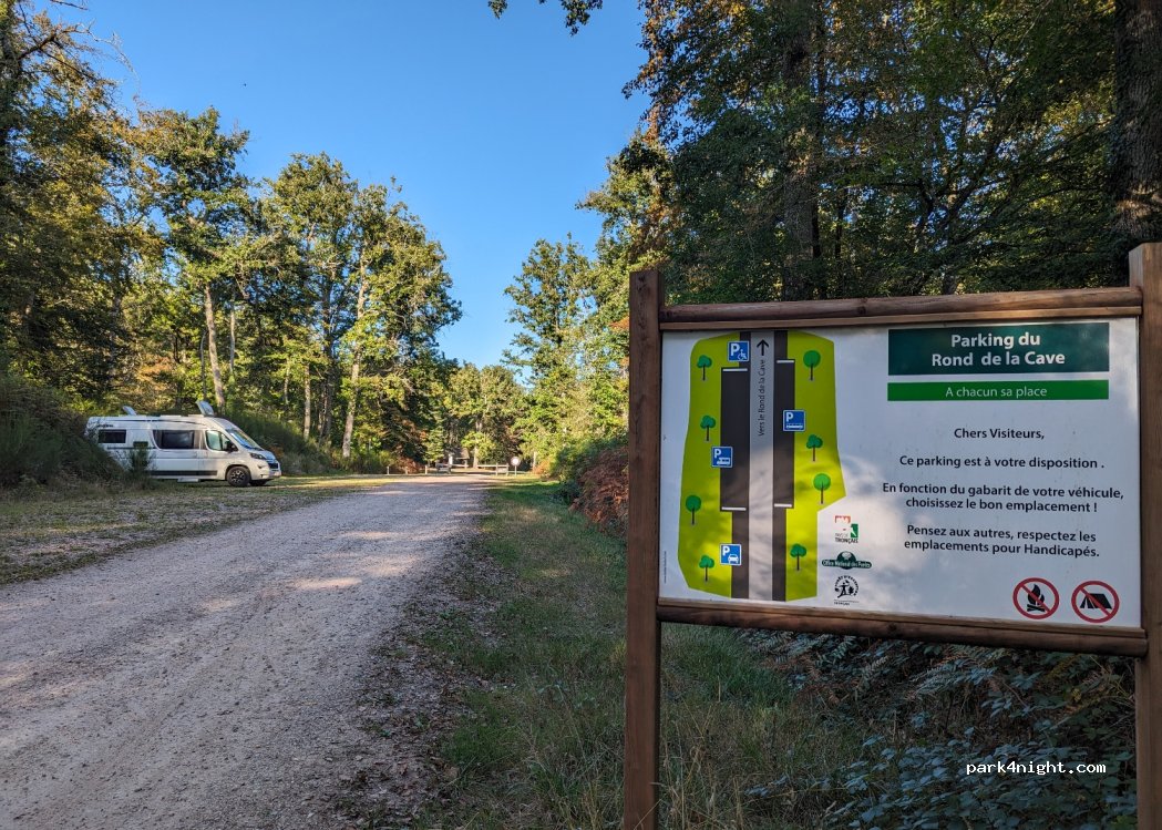 (03360) Isle-et-Bardais - Unnamed Road — foto 3