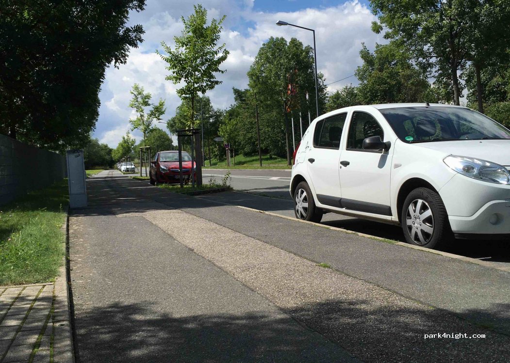 (01239) Dresden - 8 Hauboldstraße — foto