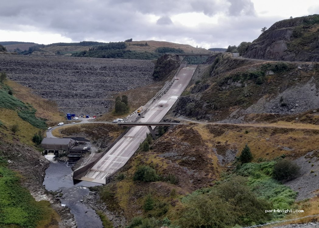 (SA20 0PG)  - Unnamed Road — foto 4