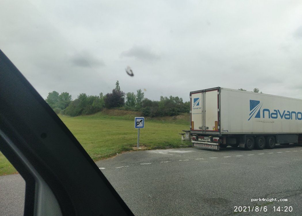 (32600) L'Isle-Jourdain - N124 — foto 2