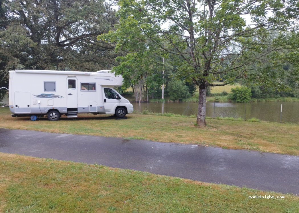 CAMPING MUNICIPAL — foto 2