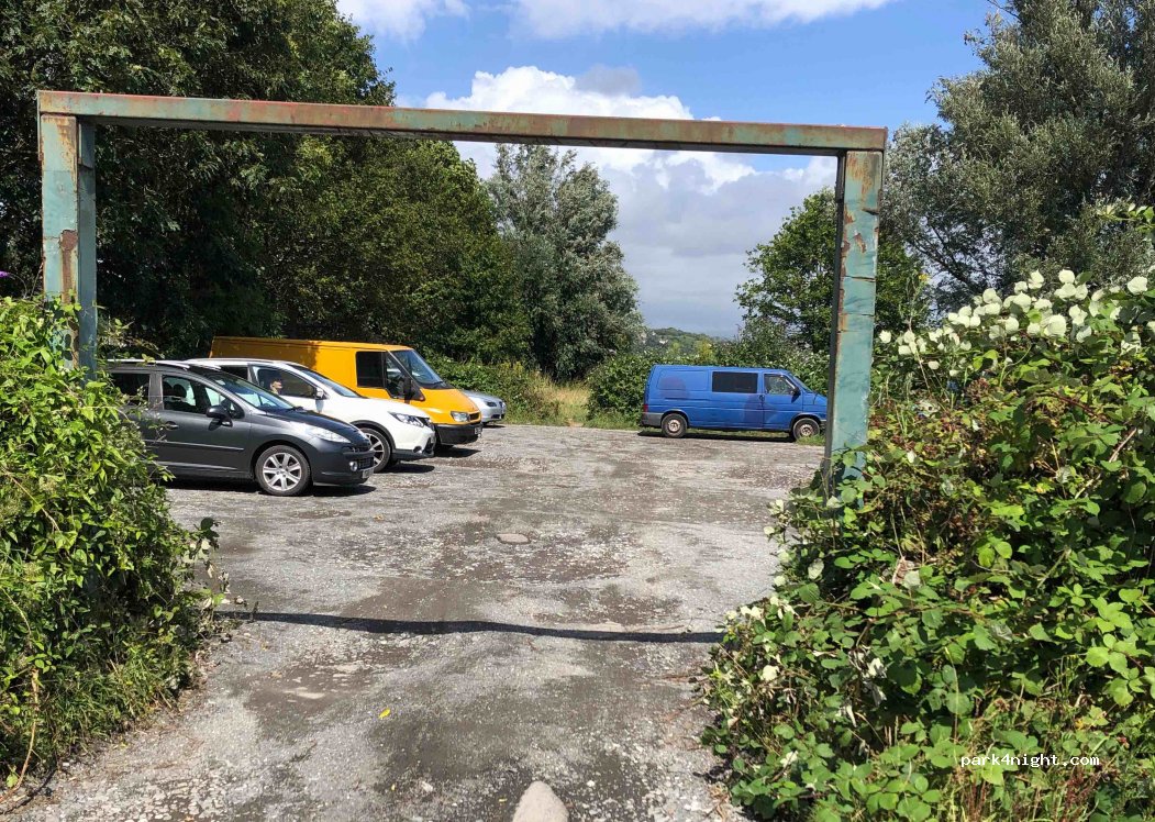 (PL4 9JH) Plymouth - 271 Embankment Road — foto