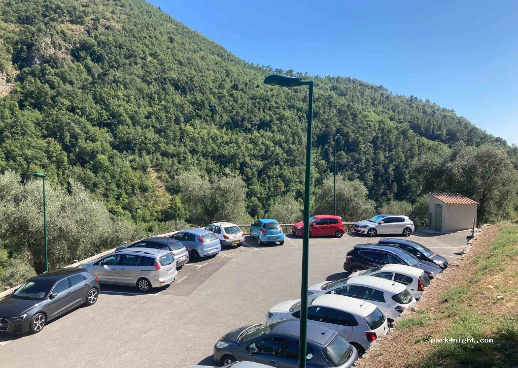 (06440) Touët-de-l'Escarène - 19 Route nationale — foto 2