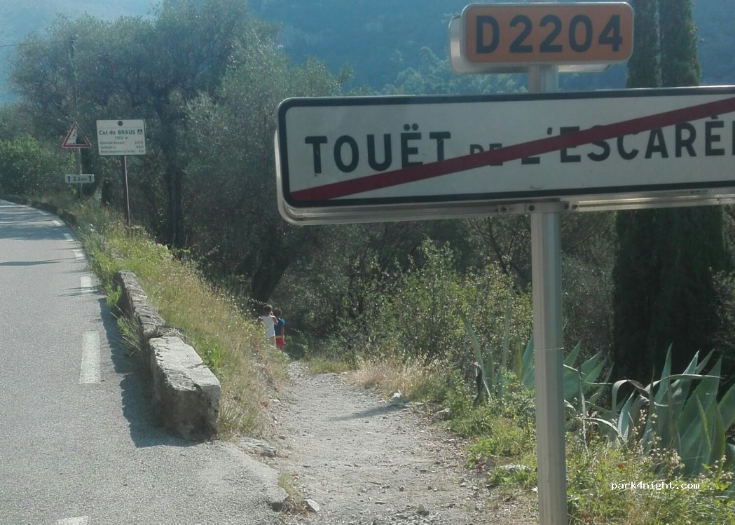 (06440) Touët-de-l'Escarène - 19 Route nationale — foto 4
