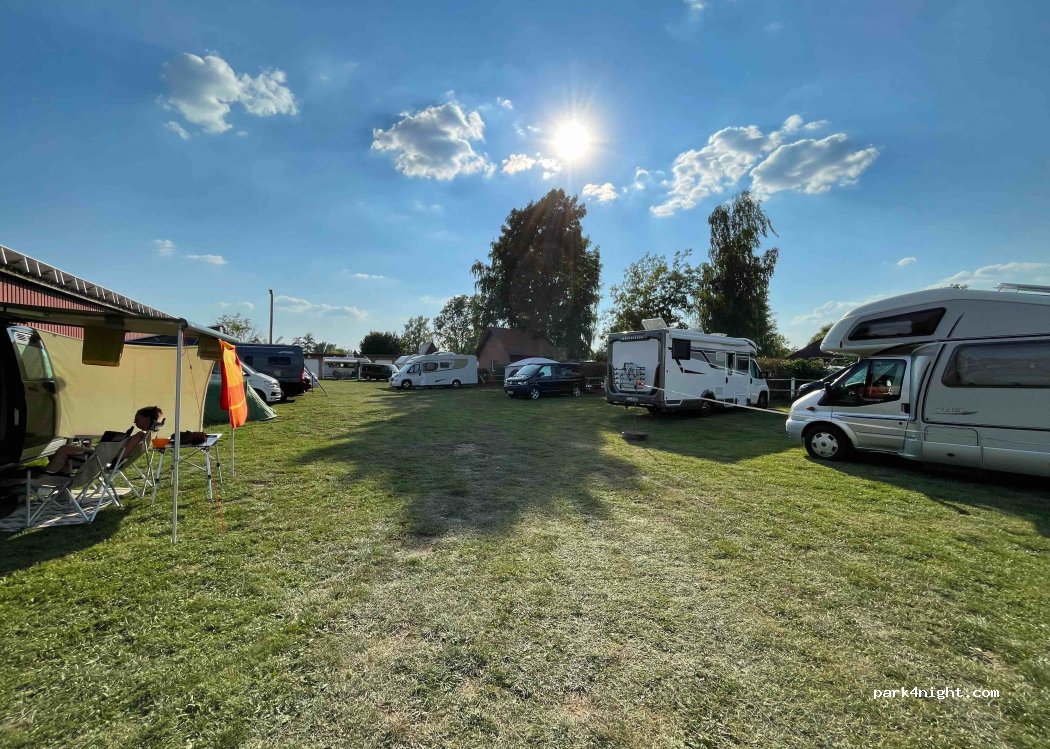 Wohnmobil-Wiese am Dümmer-See — foto 3