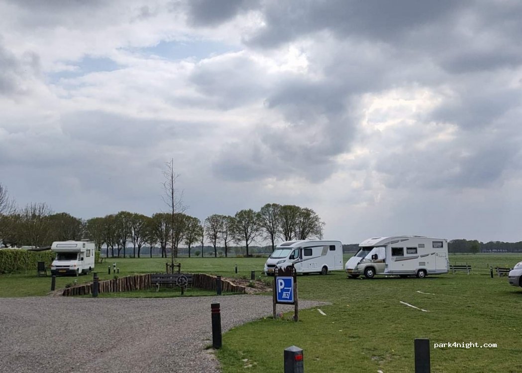 Camperplaats Croy — foto