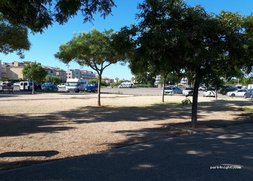 (46530) Puçol - 66 Carrer Riu Túria — foto