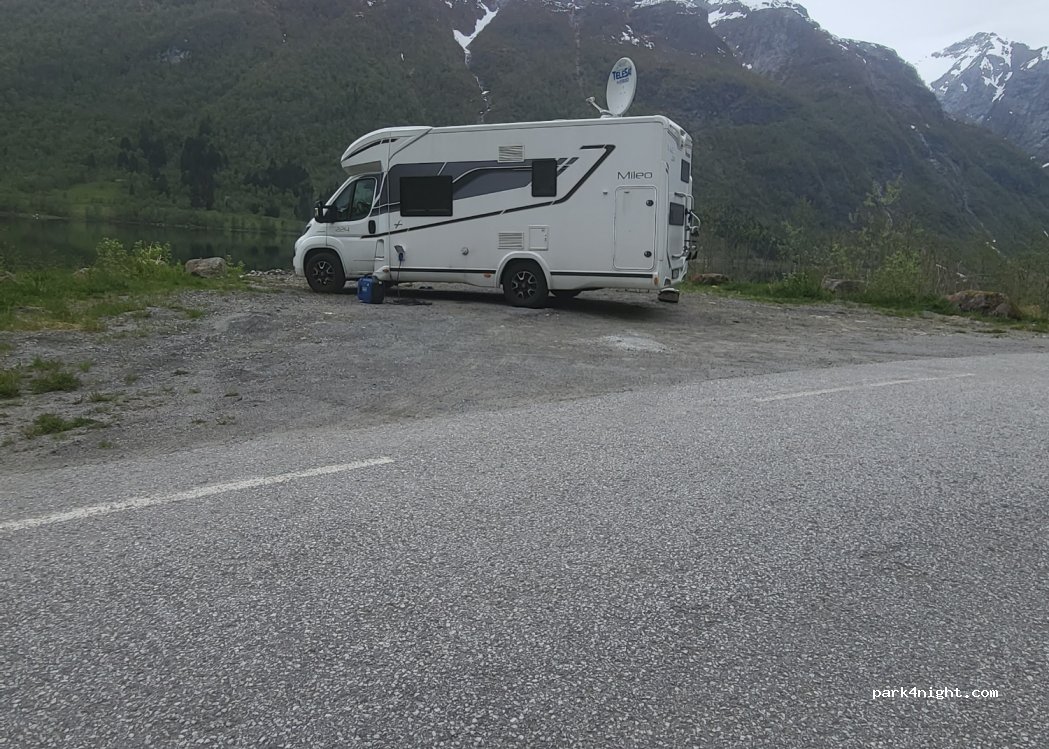 (6899) Balestrand - 7 Sekundær Fylkesveg 152 — foto 3