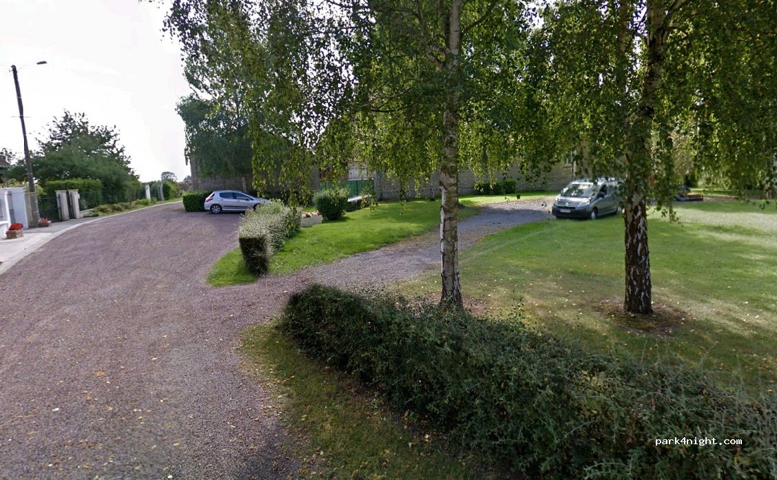 (60420) Courcelles-Epayelles - 9 Rue du Tour de l'Église — foto