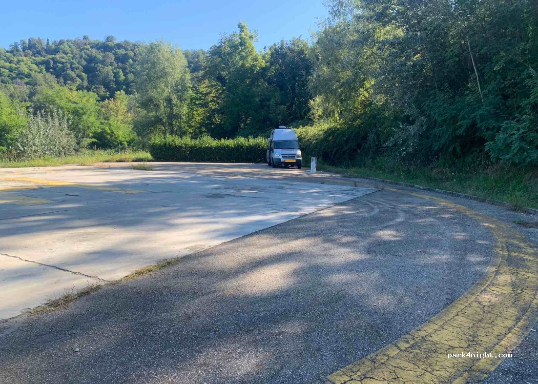 (10090) San Genesio - 6 Via San Genesio — foto 3