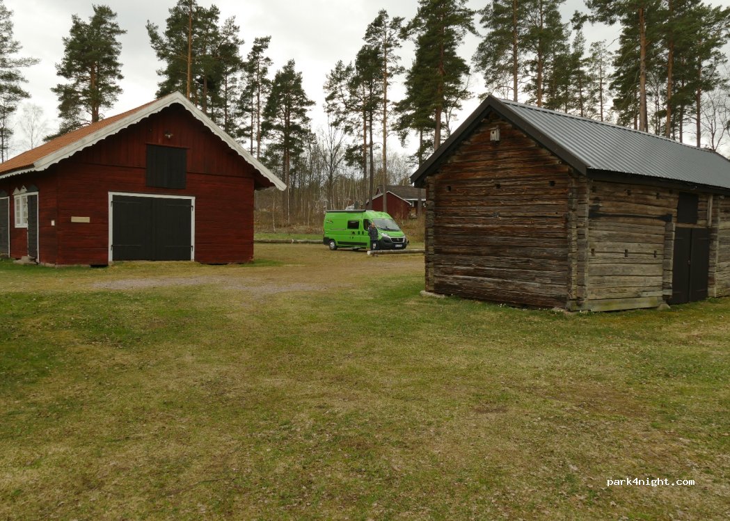 (598 98)  - 53 Västra Storgatan — foto 4
