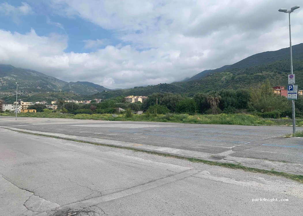 (84073) Sapri - 115 Corso Italia — foto