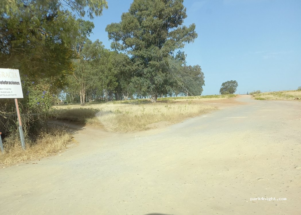 (41500) Alcalá de Guadaíra - 7 Calle Gorrión — foto 3