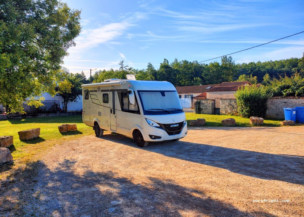 (79800) La Mothe-Saint-Héray - 24 Rue du Pont l'Abbé — foto 4