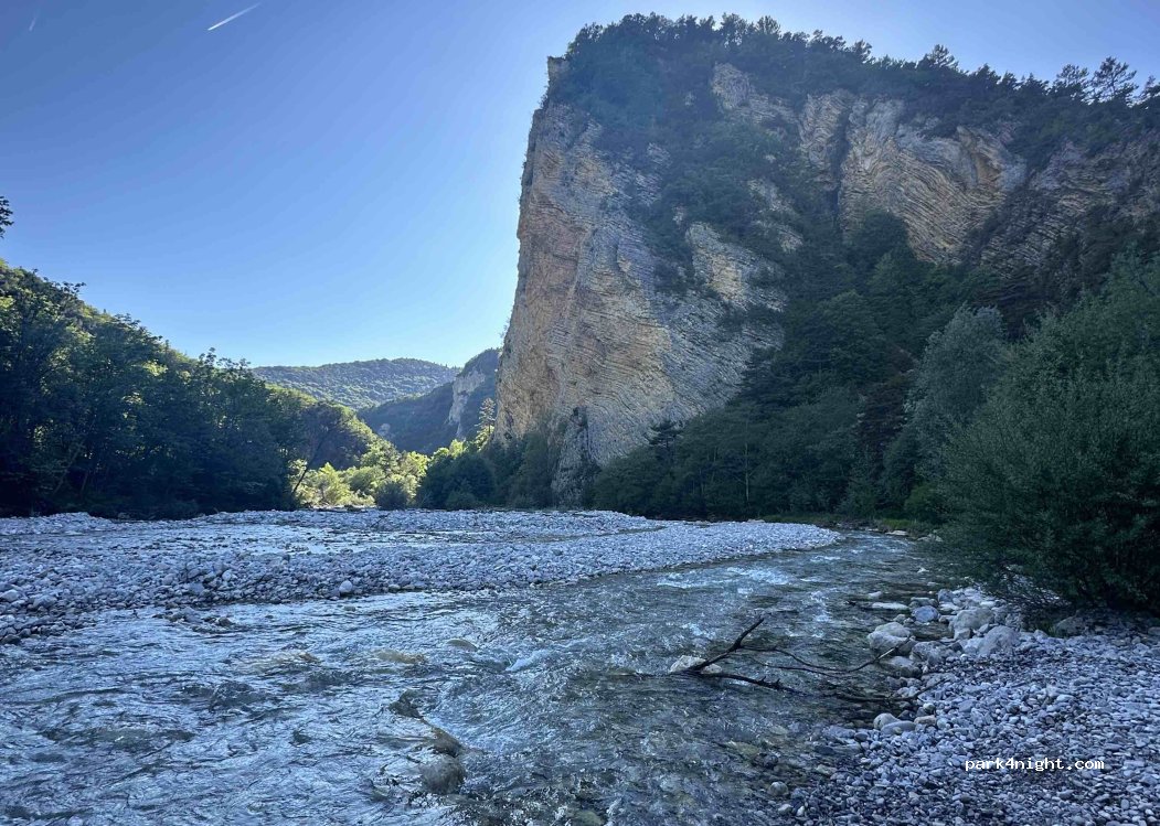 (26620) Lus-la-Croix-Haute - Unnamed Road — foto 5