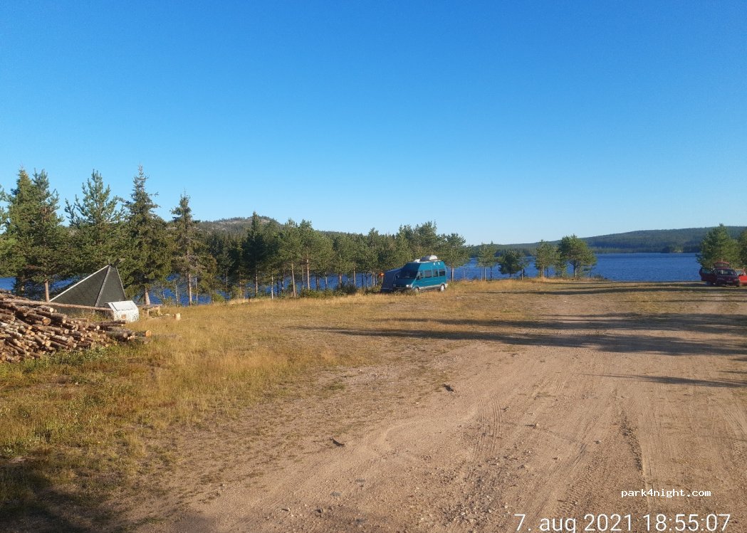 (97645) Juujärvi - Unnamed Road — foto