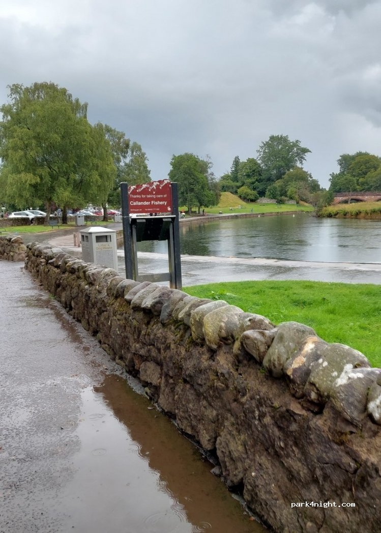 (FK17 8BA) Callander - 8-10 Leny Road — foto