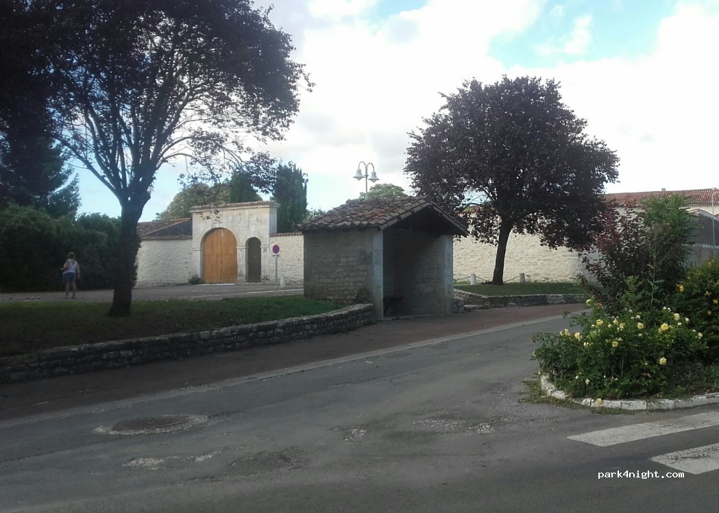 (17380) Landes - 17 Rue de l'École — foto