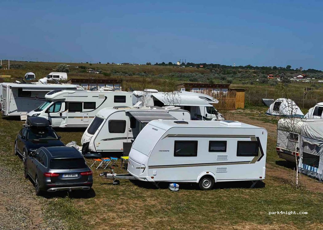 Teepee Corbu camping — foto 2
