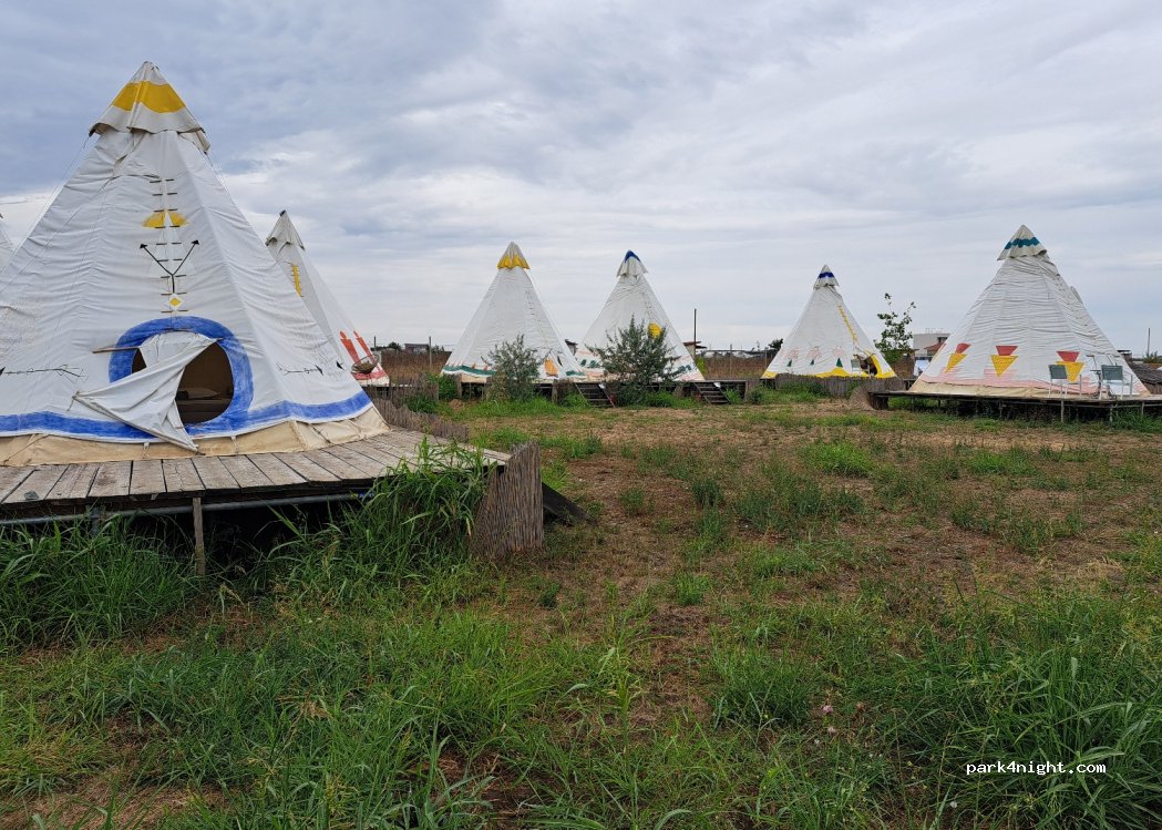 Teepee Corbu camping — foto 4