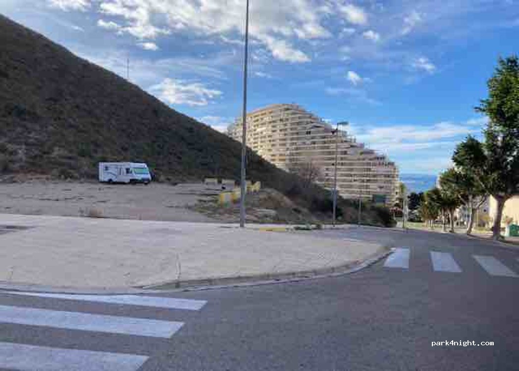 (46408) Cullera - 33 Carrer de la Serra Gelada — foto 3
