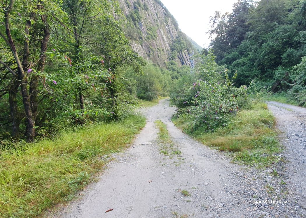 (28864) Naviledo - Unnamed Road — foto 3
