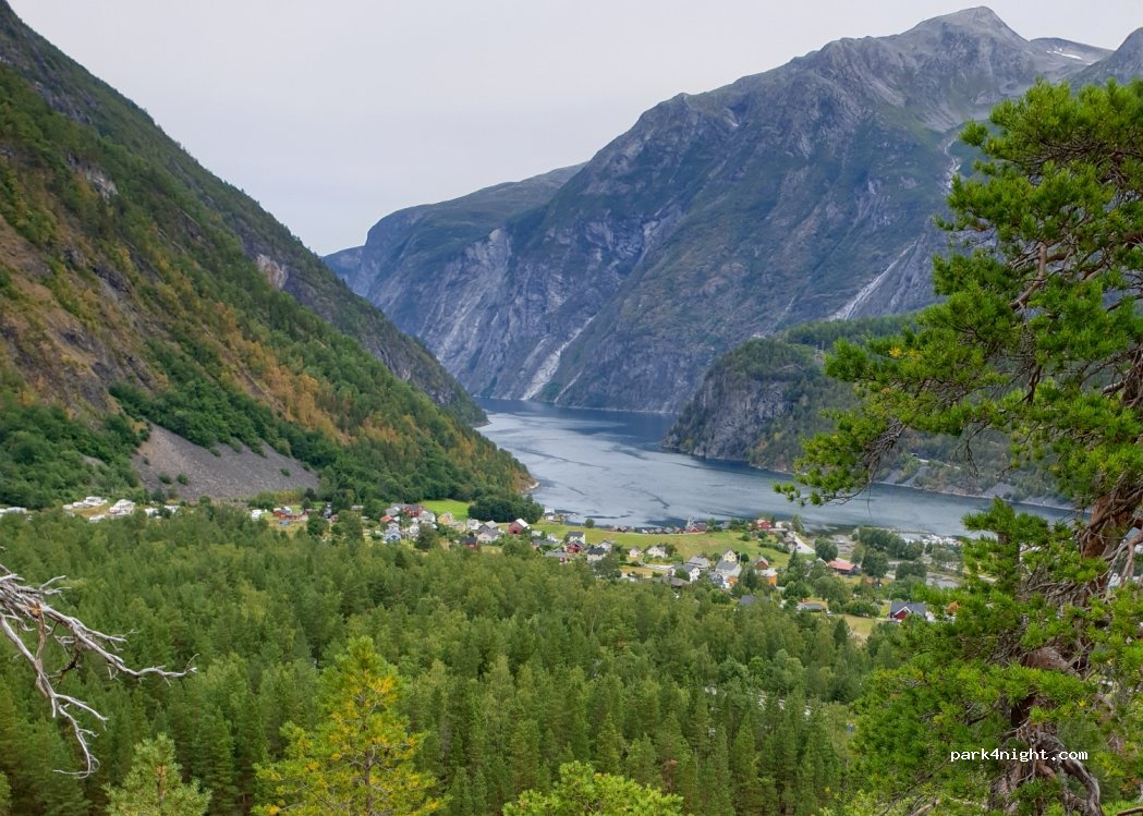 (6213) Tafjord - 121 Sjoavegen — foto 4