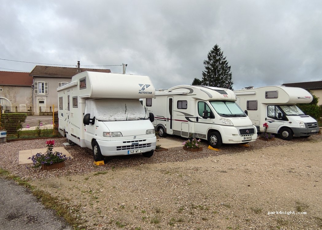 Aire de camping car des mille projets — foto