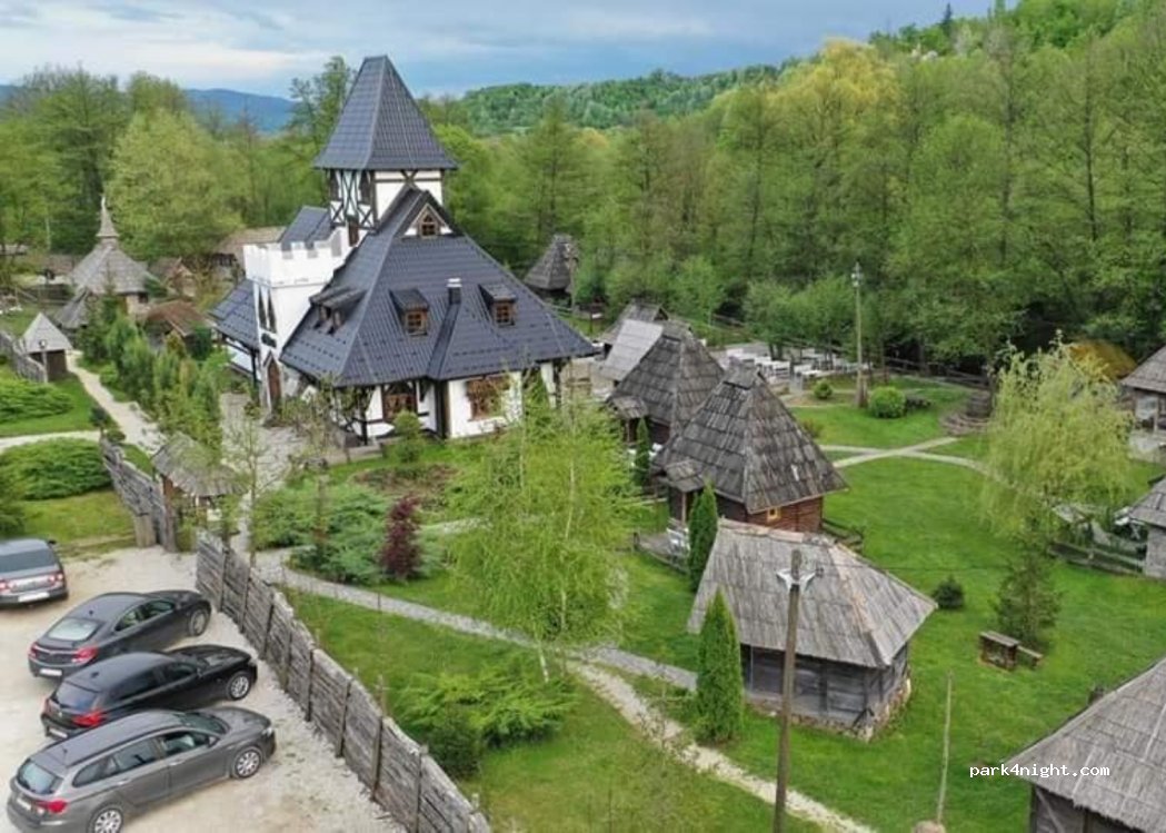 Etno selo Kotromanićevo — foto