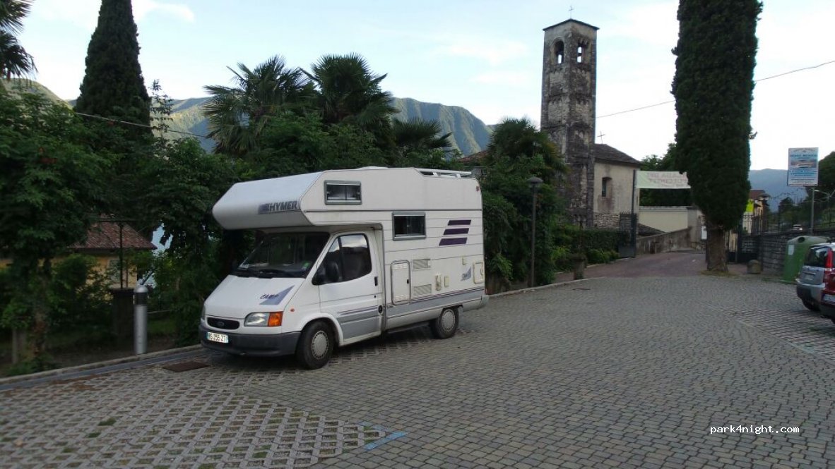 (22010) Azzano - 25 Via Andrea Colombo — foto