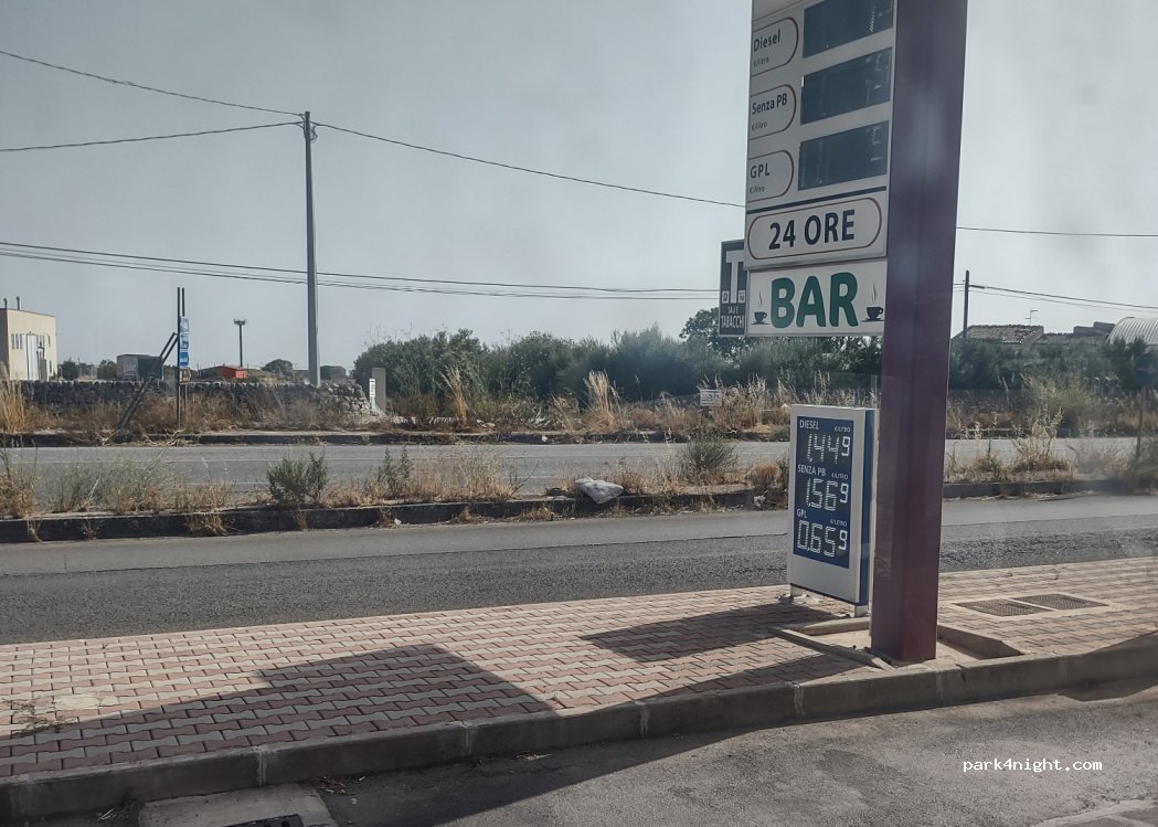 (97100) Ragusa - Via Giovanni Leone — foto