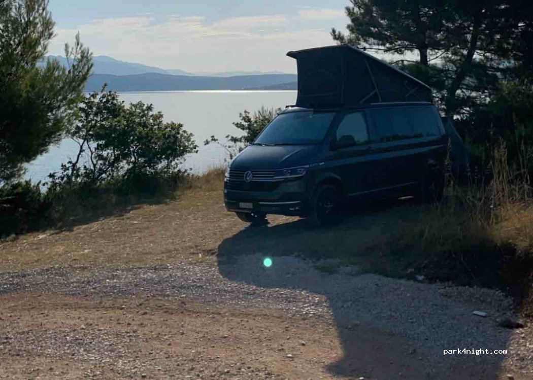 (23242) Podgradina - Unnamed Road — foto