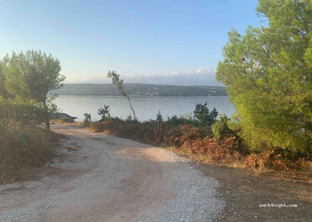 (23242) Podgradina - Unnamed Road — foto 2