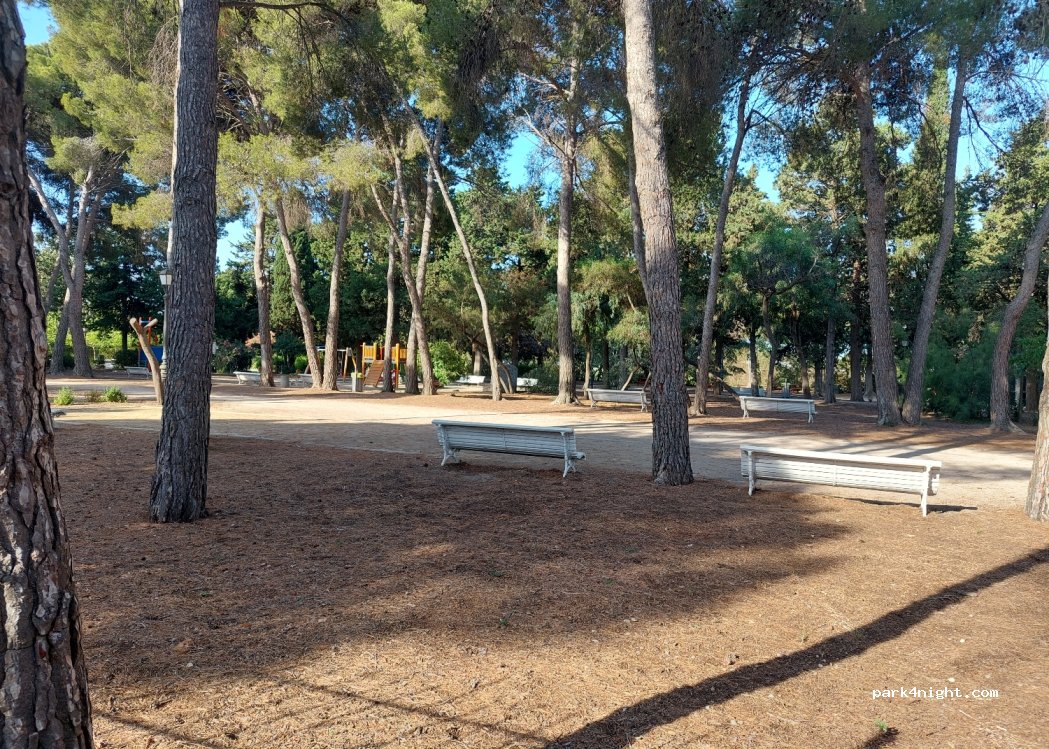 (08870) Sitges - Carrer Cristóbal Colón — foto 4