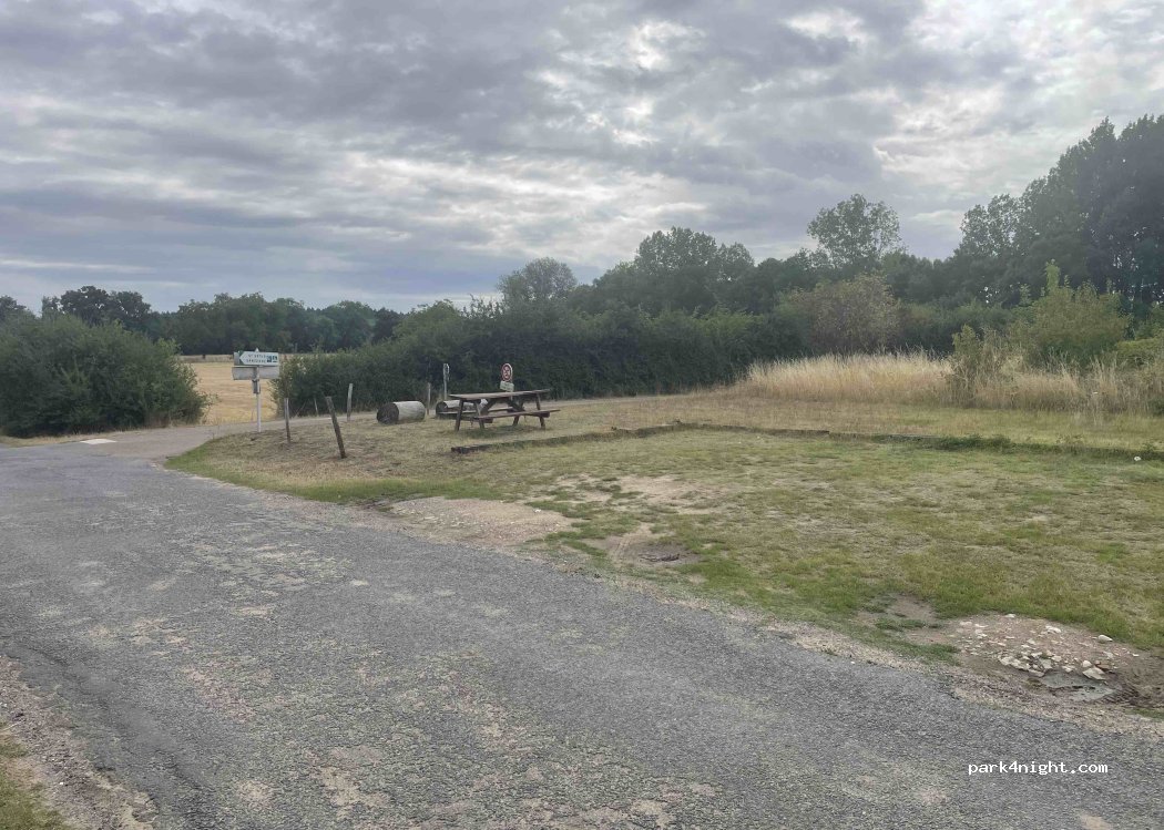 (18300) Ménétréol-sous-Sancerre - 406A Champs de Garenne — foto 4