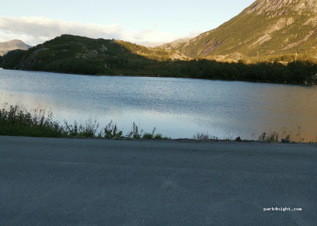 (8730) Lurøy - 15 Sekundær Fylkesvei 17 — foto 2