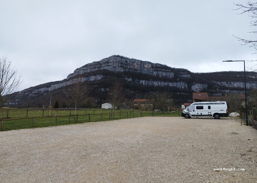 (01450) Bolozon - 2 Place du Cadran Solaire — foto 3