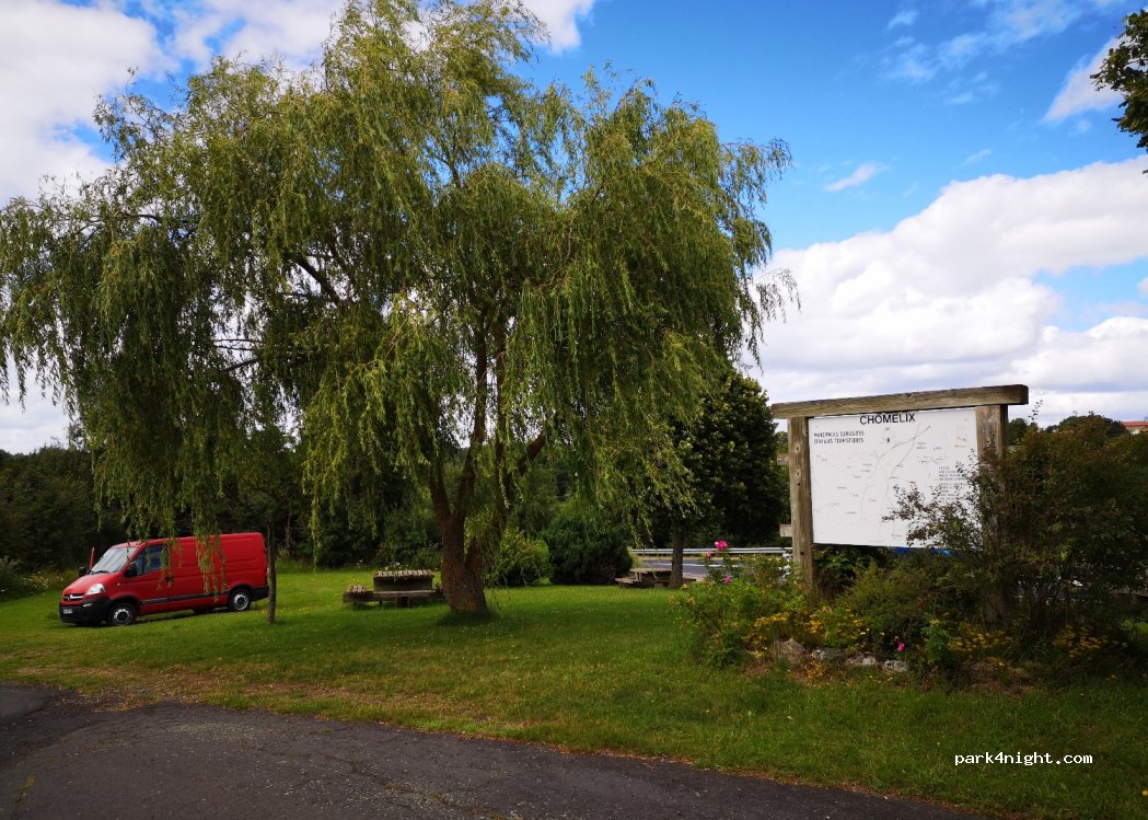 (43500) Chomelix - Le Bourg — foto 2